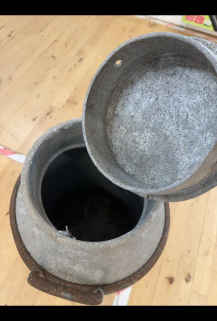 Gammel 50 liter mælkejunge